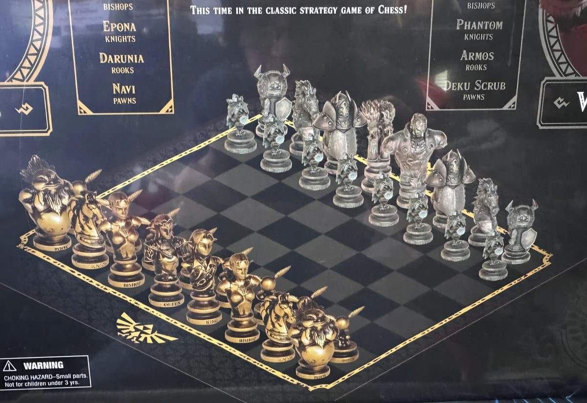 USAOPOLY The Legend of Zelda Chess Set 32 Custom Sculpt Chesspiece NEW!