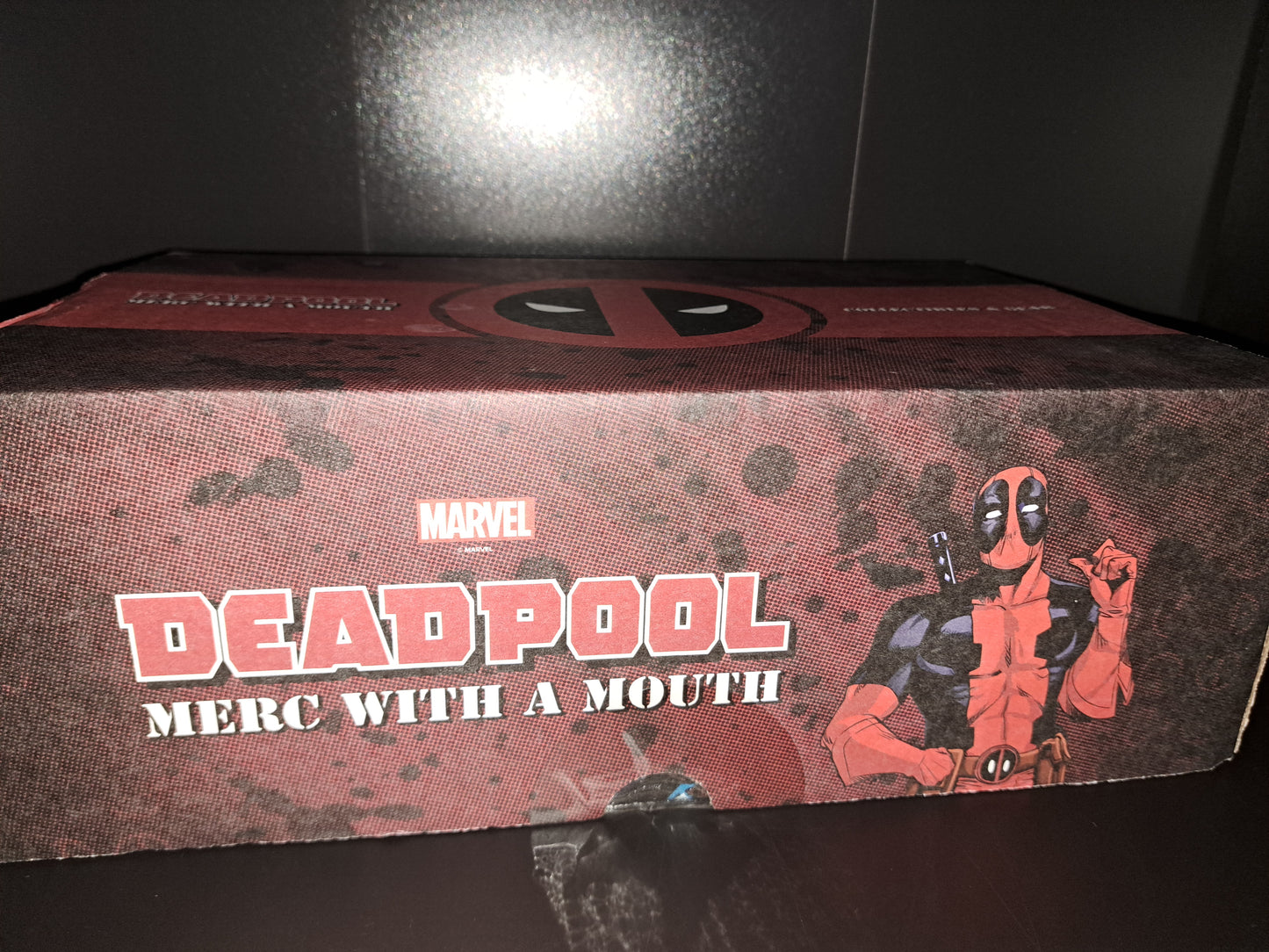 2018 Marvel DeadPool Merc with a Mouth Collectibles & Gear Loot Crate
