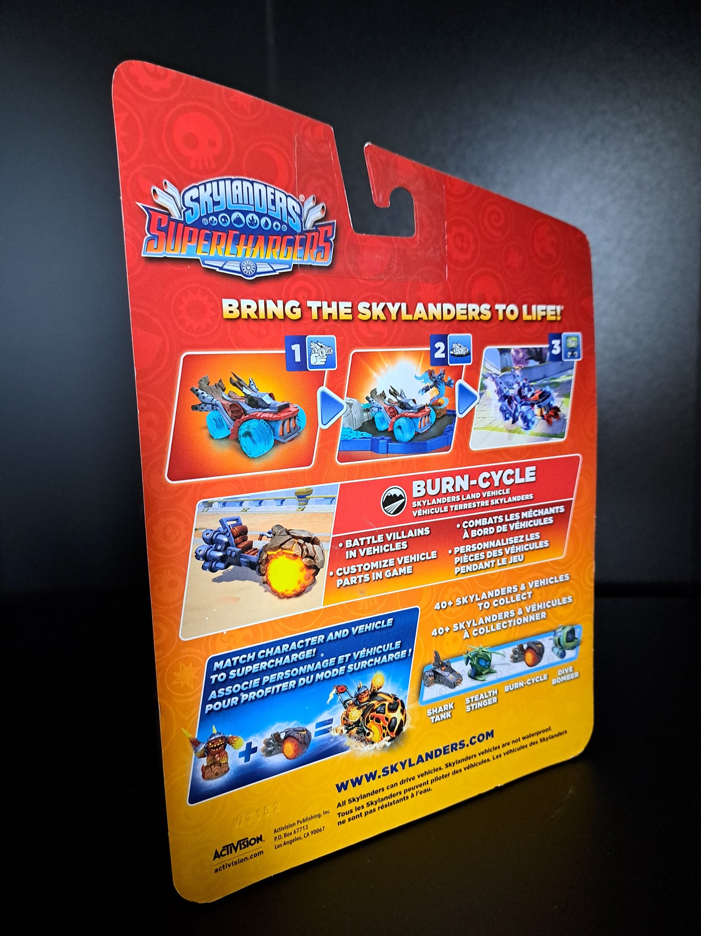 Skylanders SuperChargers - BURN-CYCLE Land Vehicle (2015 Release)
