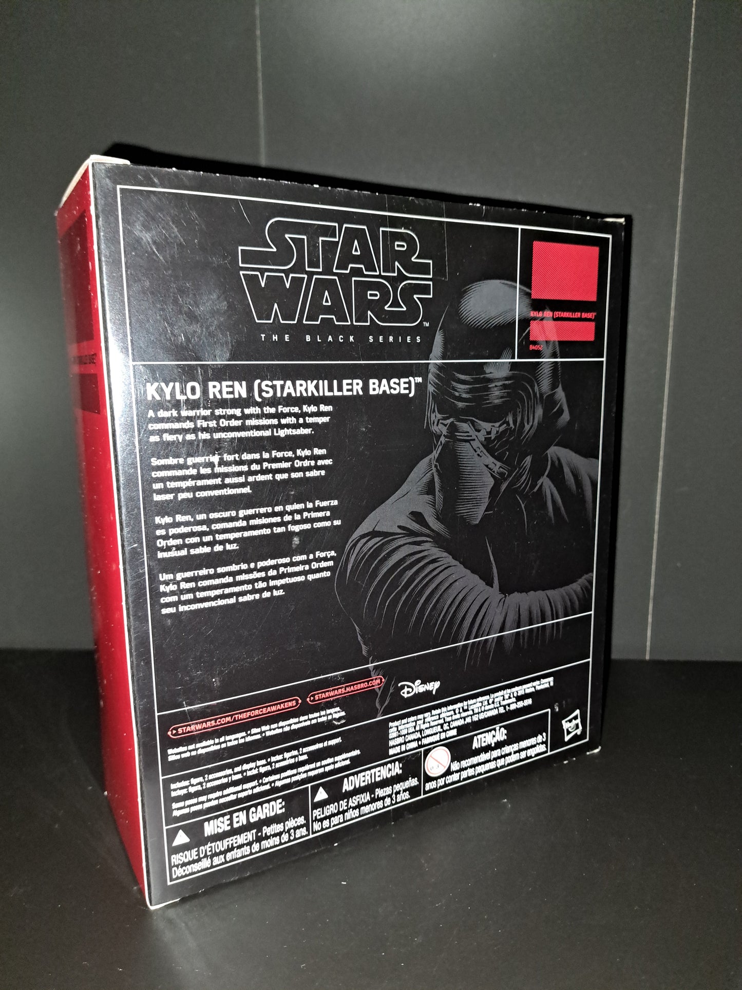 Hasbro Star Wars The Black Series Kylo Ren 6" Action Figure w/Starkiller Base