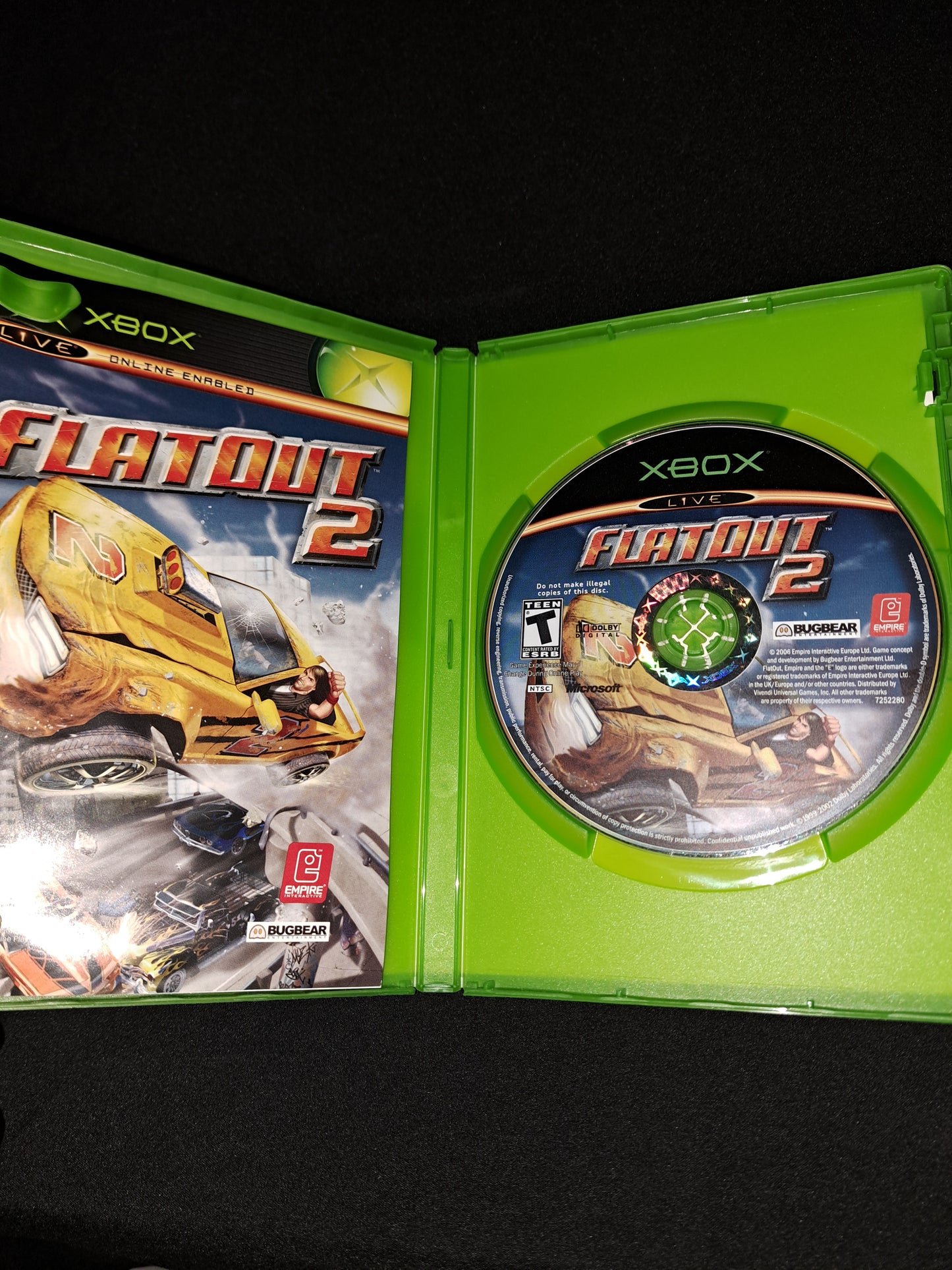 FlatOut 2 (Microsoft Xbox, 2006) CIB Complete w/ Manual