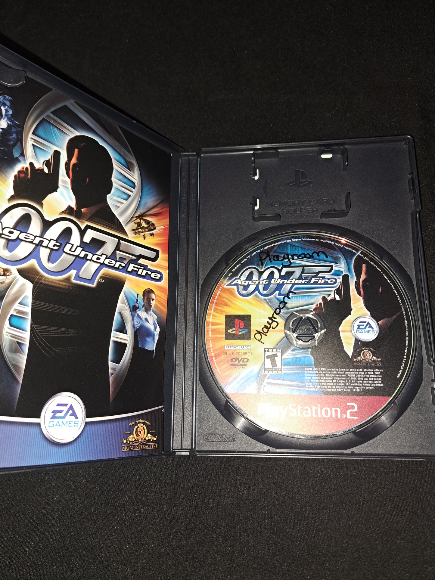 PS2- 007: AGENT UNDER FIRE  James Bond PlayStation2 CIB
