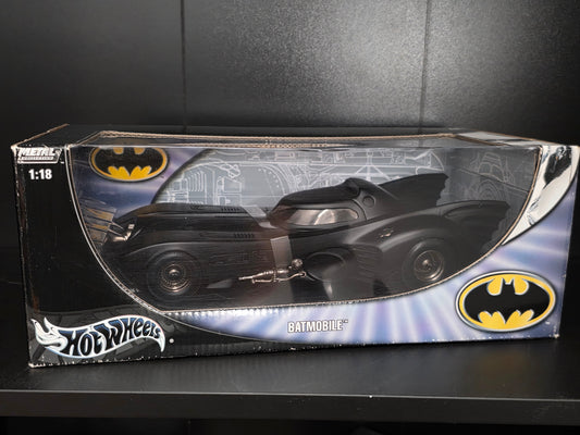 BATMOBILE 1989 BATMAN MOVIE (MICHAEL KEATON) 1:18 HOT WHEELS NIB NEW SEALED RARE