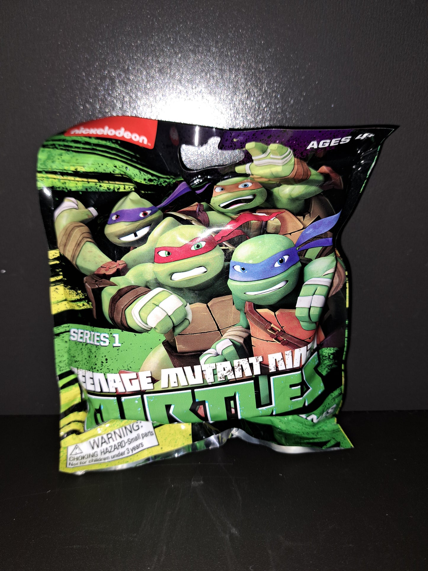 TMNT Keychain figurines Series 1 blind bag
