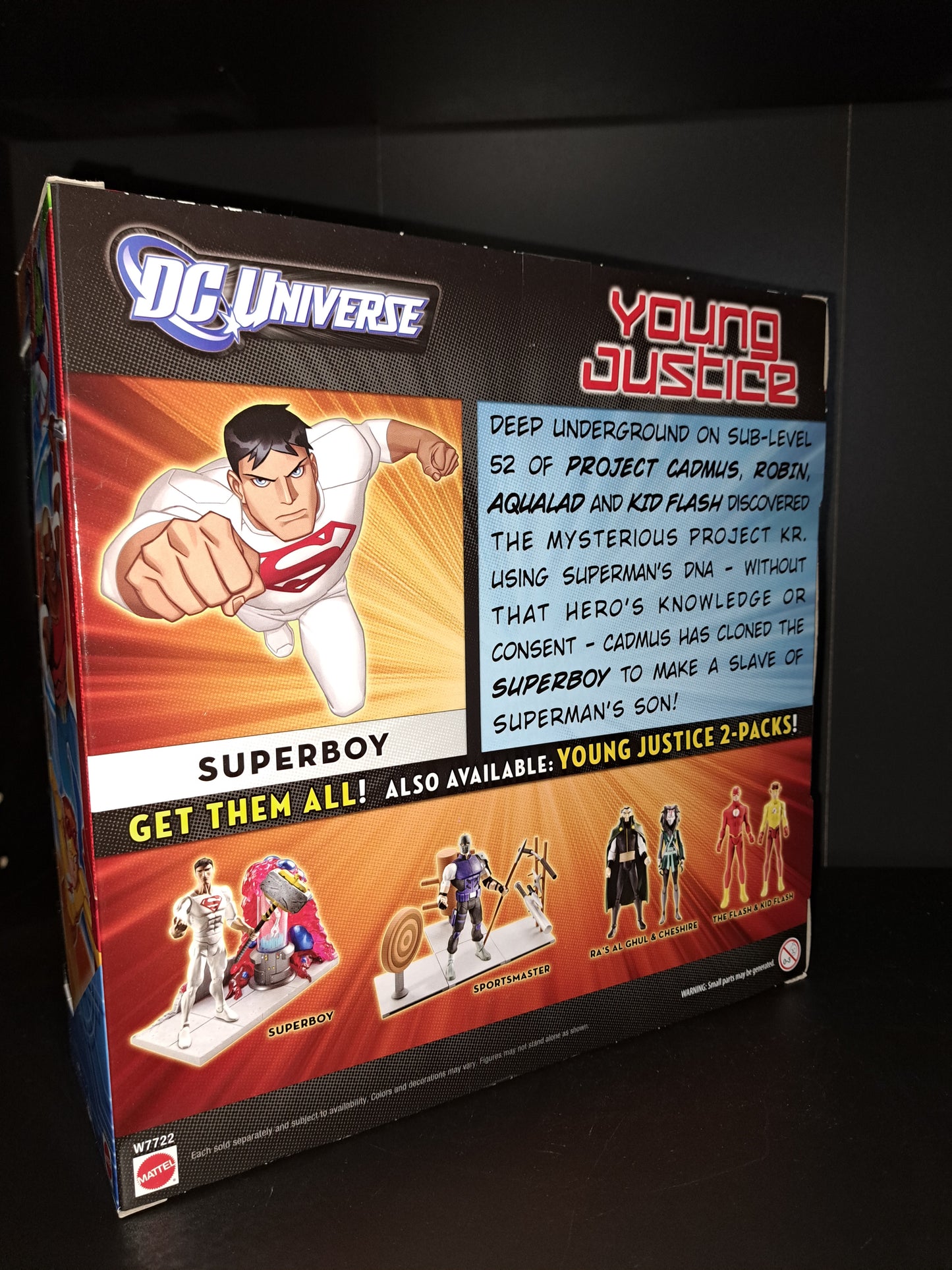 DC Universe Classics Young Justice Superboy Diorama Mattel 2011