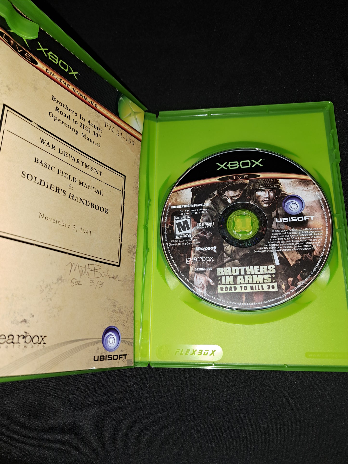 Brothers in Arms: Road to Hill 30 Microsoft Xbox CIB w/ Manual