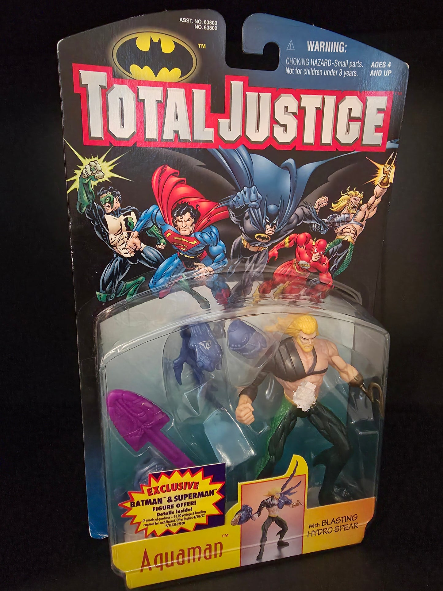 DC COMICS TOTAL JUSTICE - AQUAMAN ACTION FIGURE - KENNER - NEW MINT - 1996
