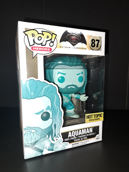 Funko POP! Batman v Superman - Vinyl Figure - AQUAMAN (Blue) #87 (Exclusive)