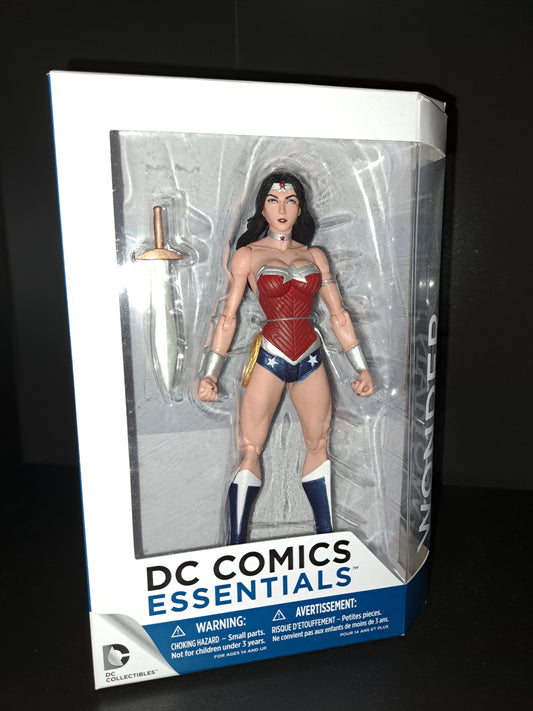 DC Collectibles DC Comics Essentials Wonder Woman 7” Action Figure SEALED