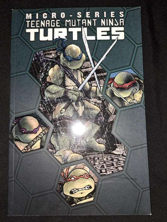 Teenage Mutant Ninja Turtles: Micro Series Volume 1 - Paperback