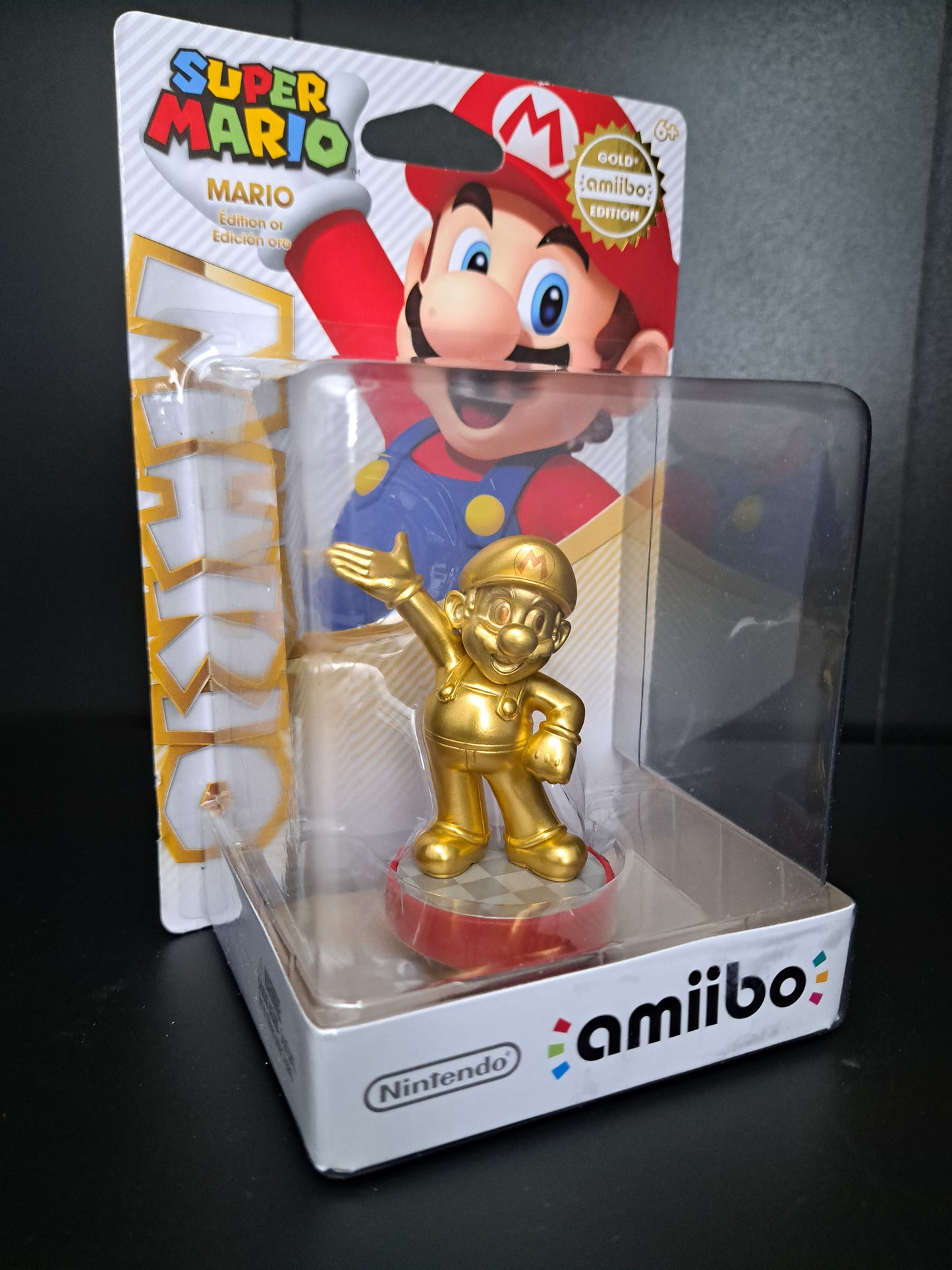 Nintendo Amiibo Mario Figure Gold Edition