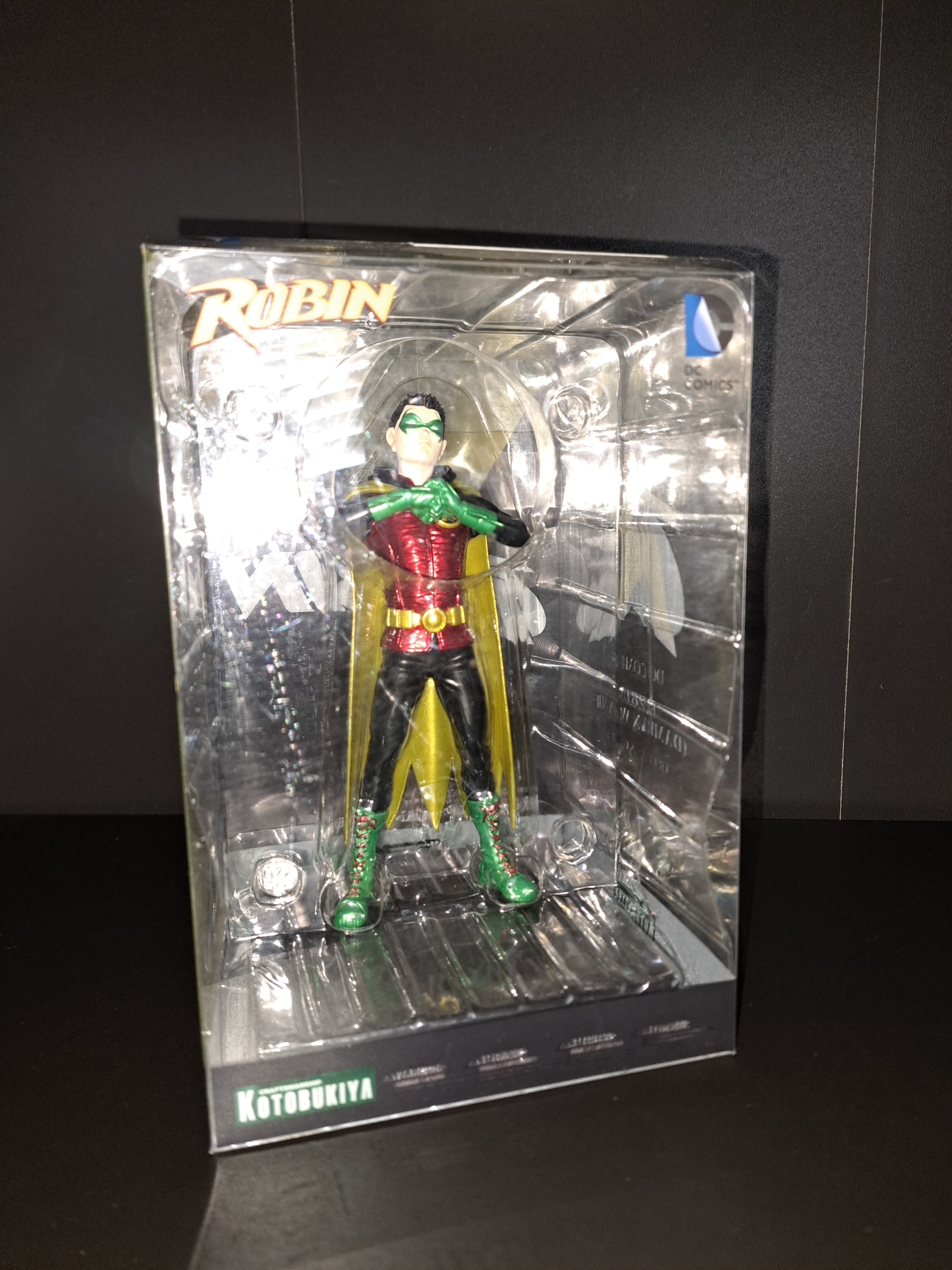 Buy Dc Comics: Kotobukiya - Robin Classic Costume Artfx Statue - Action Buy Dc Comics: Kotobukiya - Robin Classic Costume Artfx Statue - Action