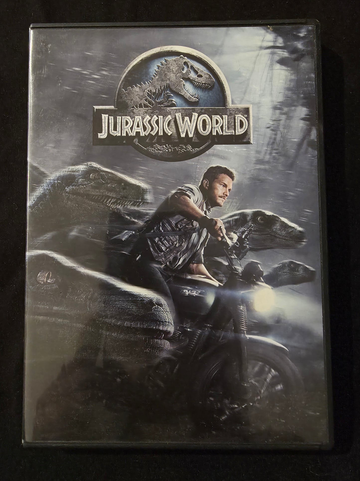 Jurassic World (DVD, 2015, Widescreen)