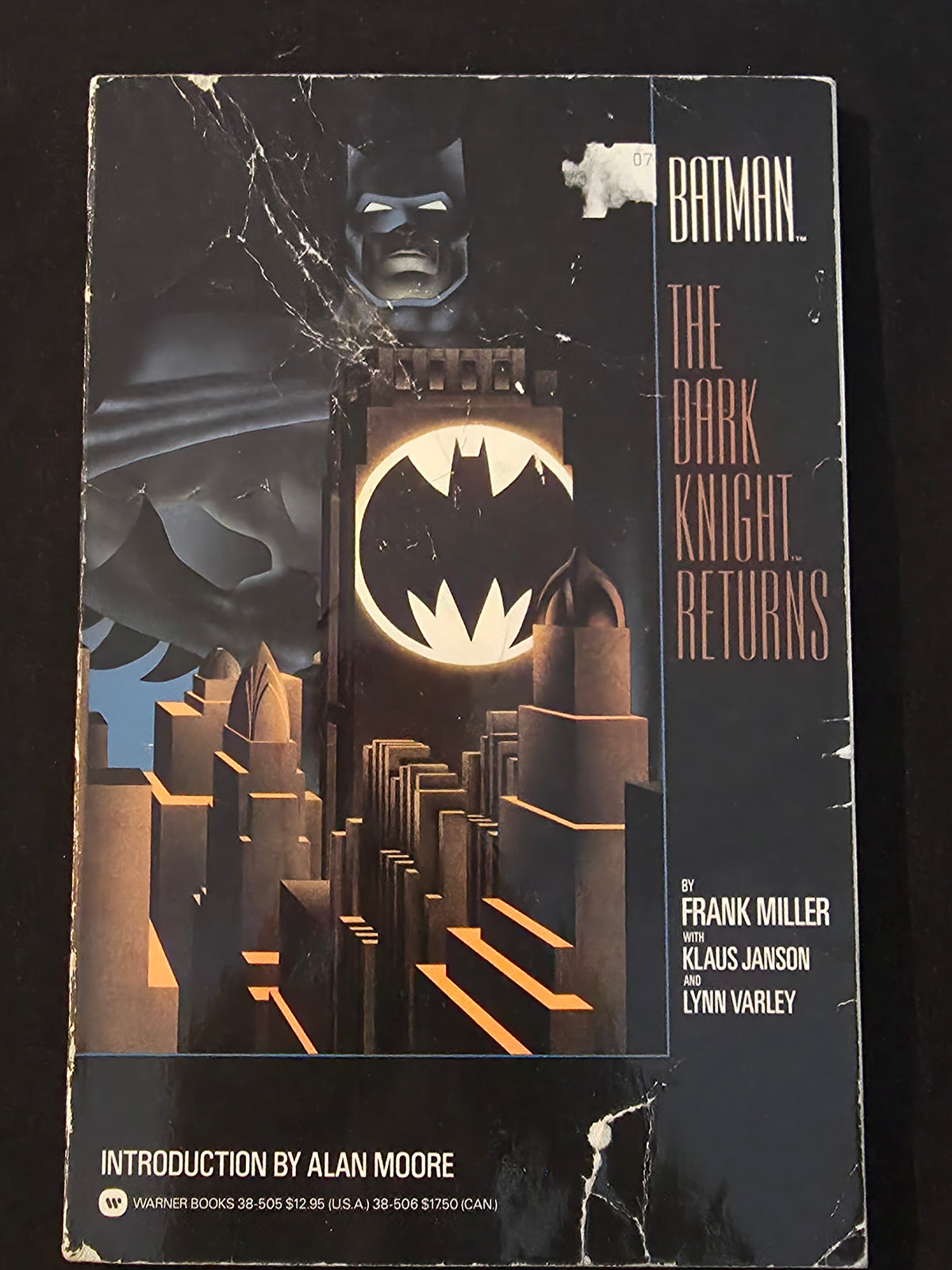 DC Comics Batman: The Dark Knight Returns TPB 1986 Miller, Janson, Varley