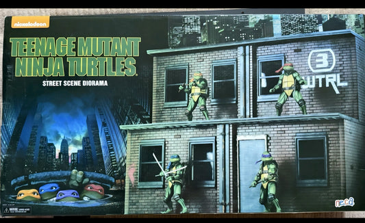 SDCC 2018 NECA TMNT MOVIE Teenage Mutant Ninja Turtles Street Scene Diorama NEW RARE