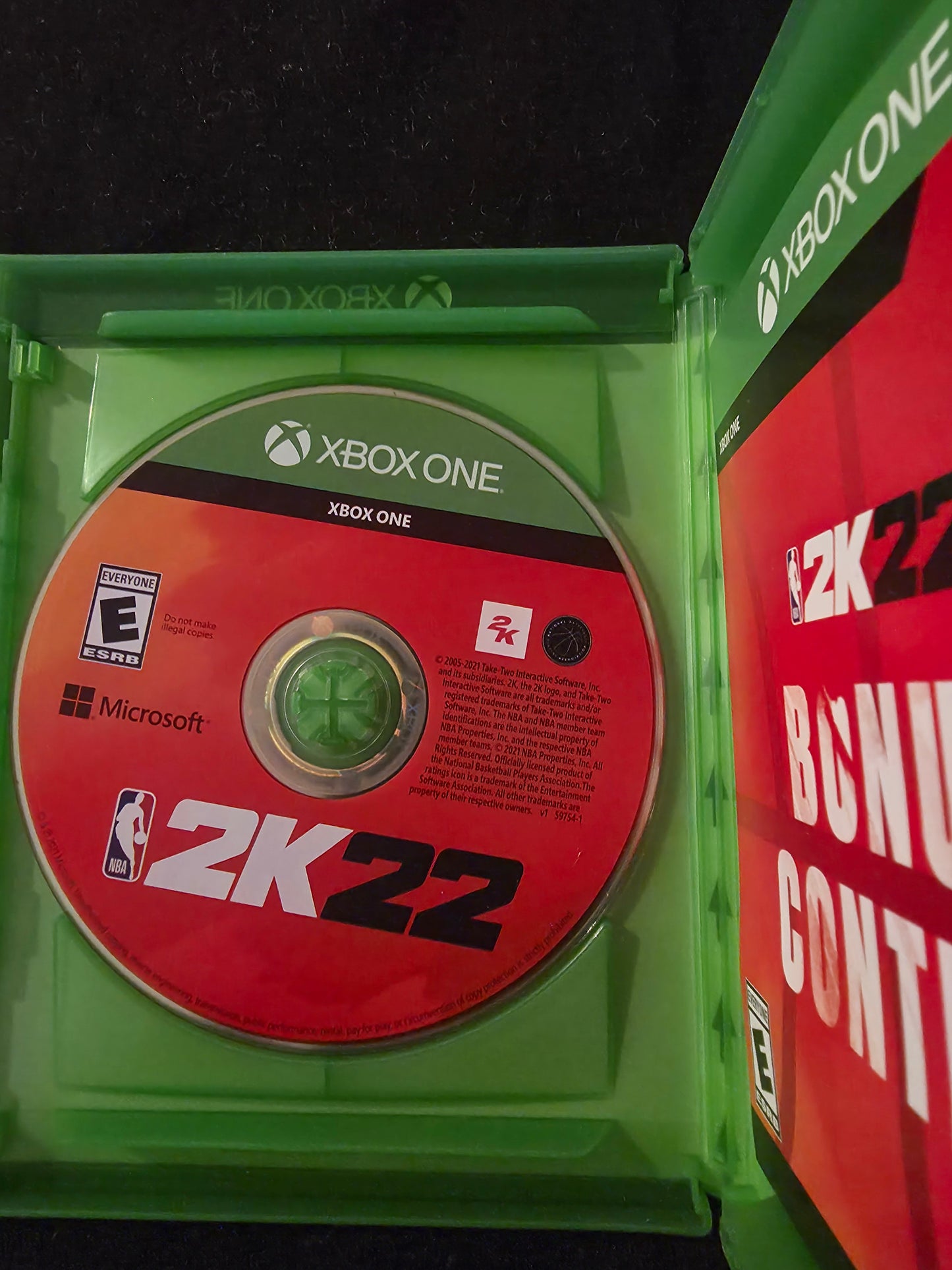 NBA 2K22 Microsoft Xbox One Series X|S Game CIB E 2K NTSC 2021 Sports Basketball