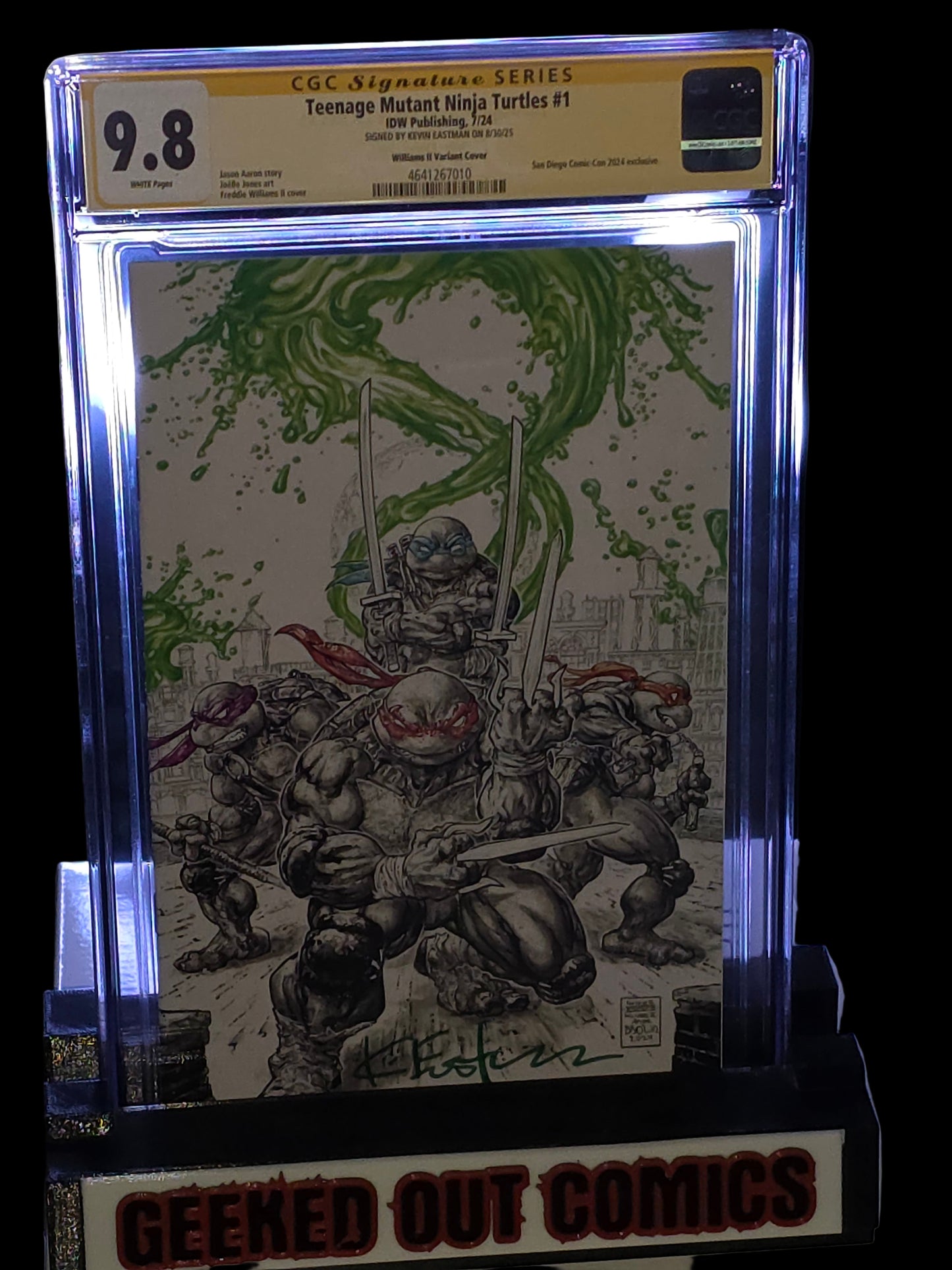 Teenage Mutant Ninja Turtles #1 CGC 9.8 Freddie Williams II Cover Signed by Kevin Eastman SDCC Geeked Out Comics exclusive IDW Publishing