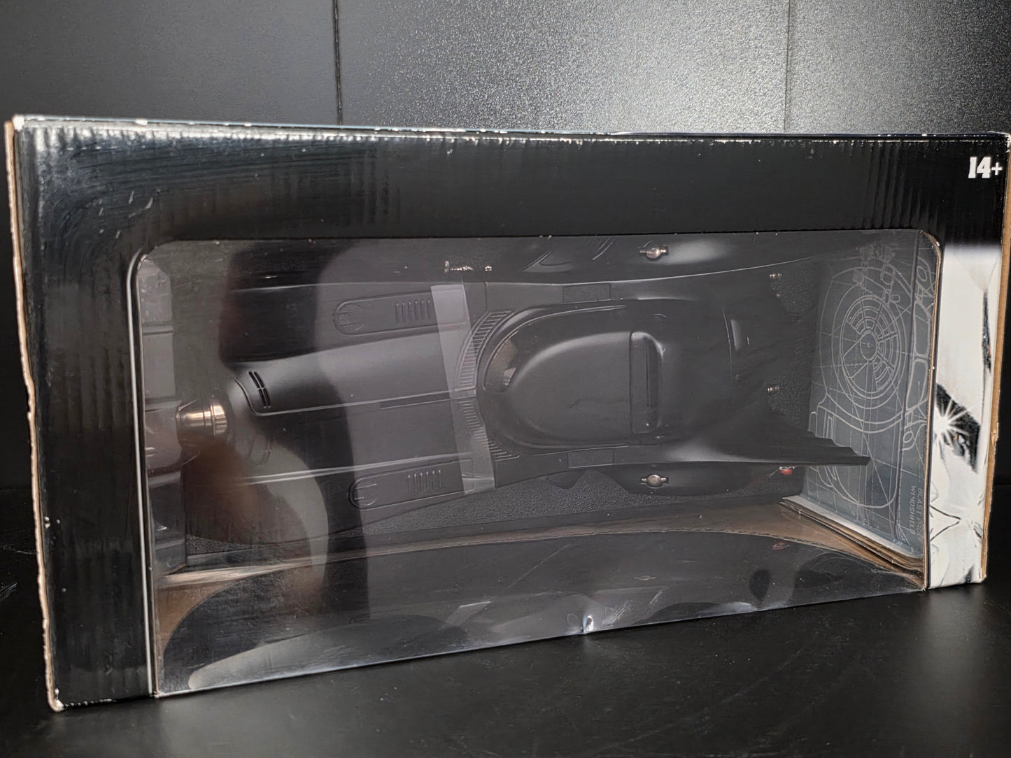 BATMOBILE 1989 BATMAN MOVIE (MICHAEL KEATON) 1:18 HOT WHEELS NIB NEW SEALED RARE