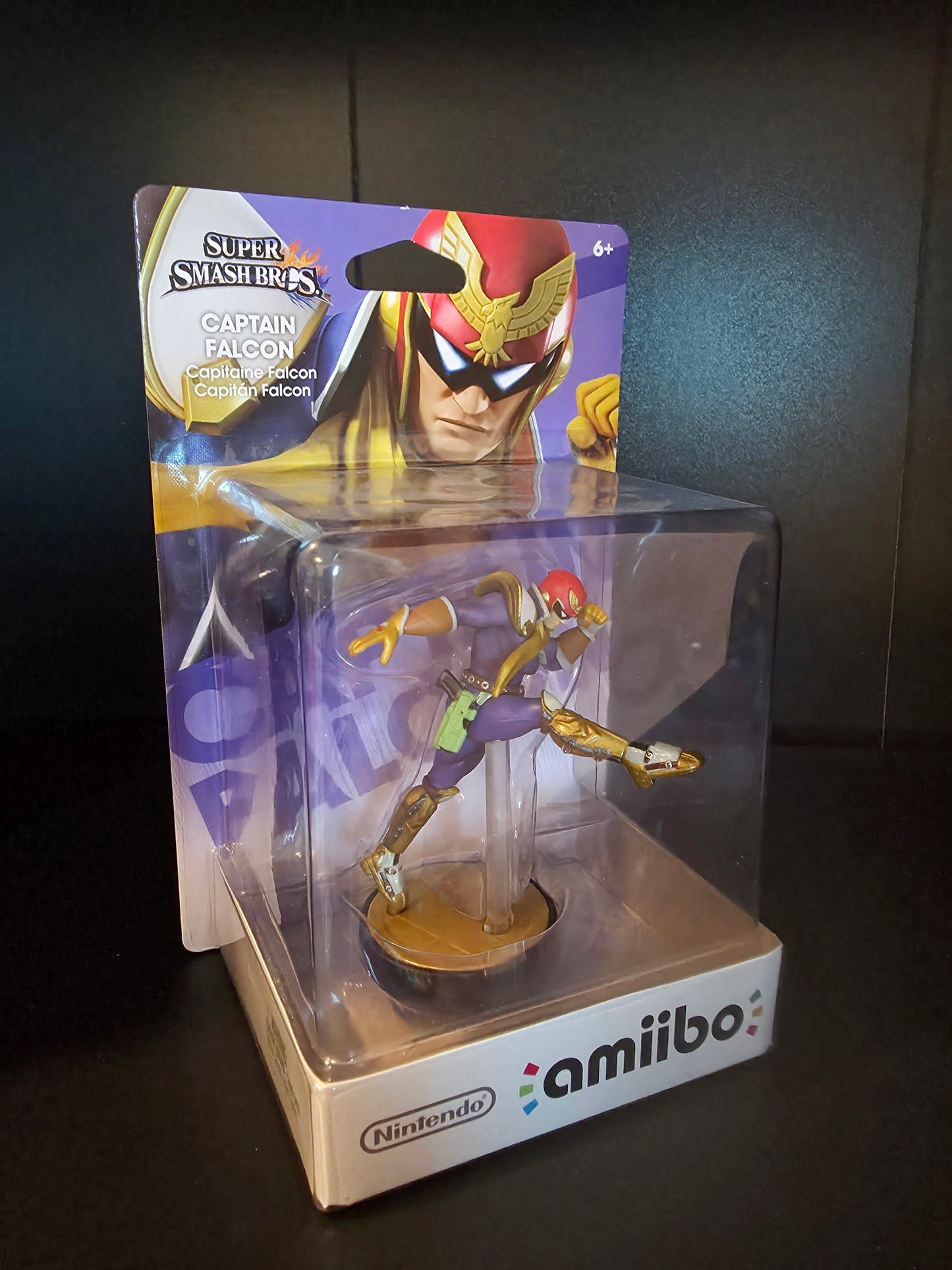 Amiibo CAPTAIN FALCON Super Smash Bros  * New in Box
