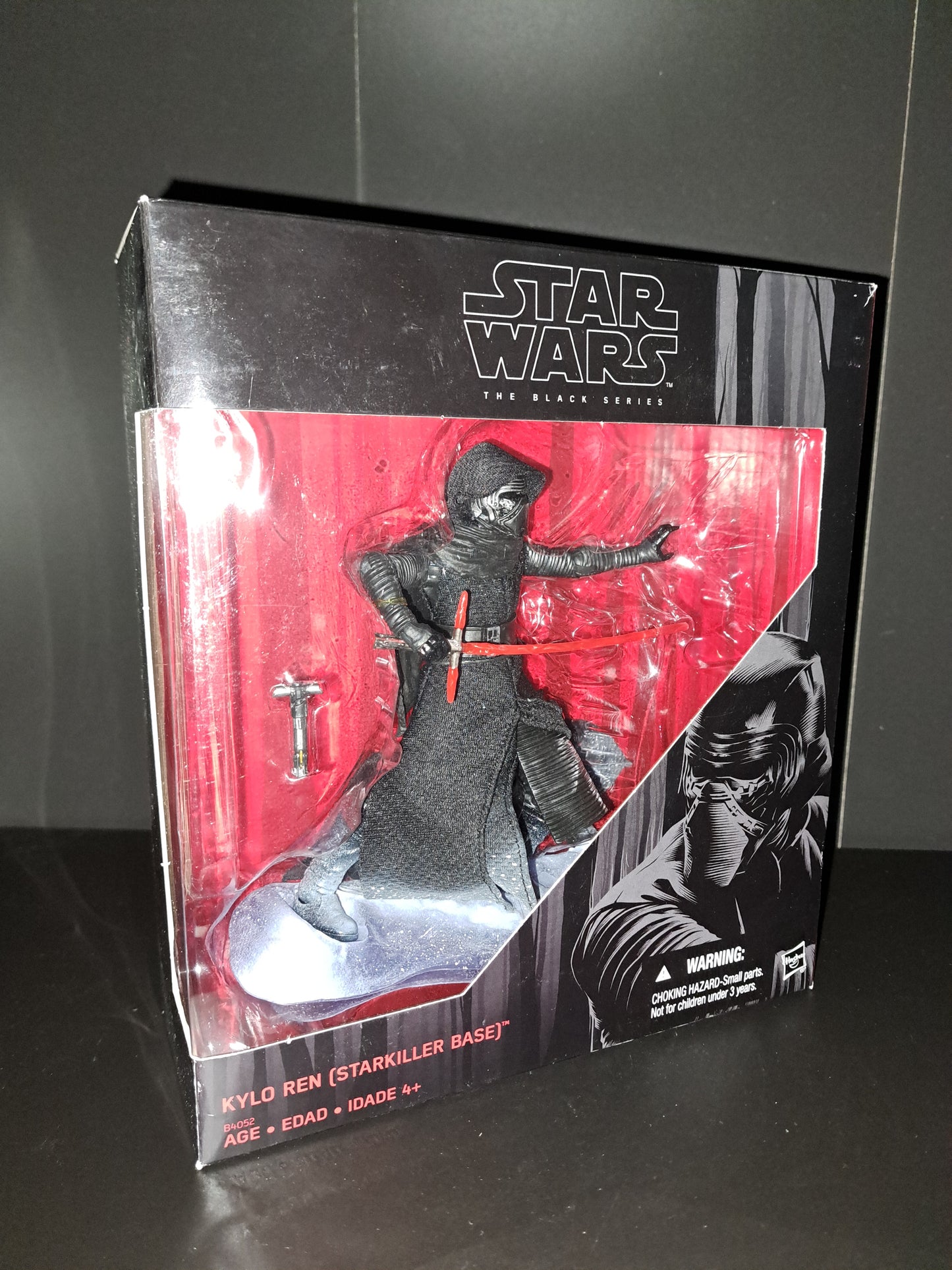 Hasbro Star Wars The Black Series Kylo Ren 6" Action Figure w/Starkiller Base