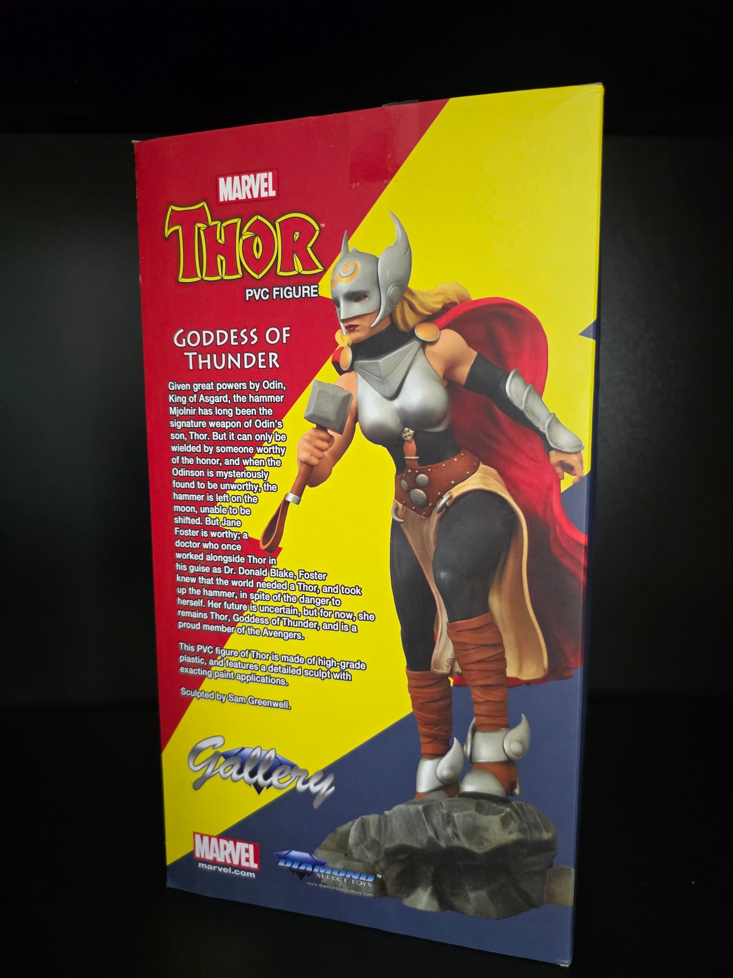 New In Box- Marvel Gallery - Lady Thor (9” PVC Figure) - Gallery 2017